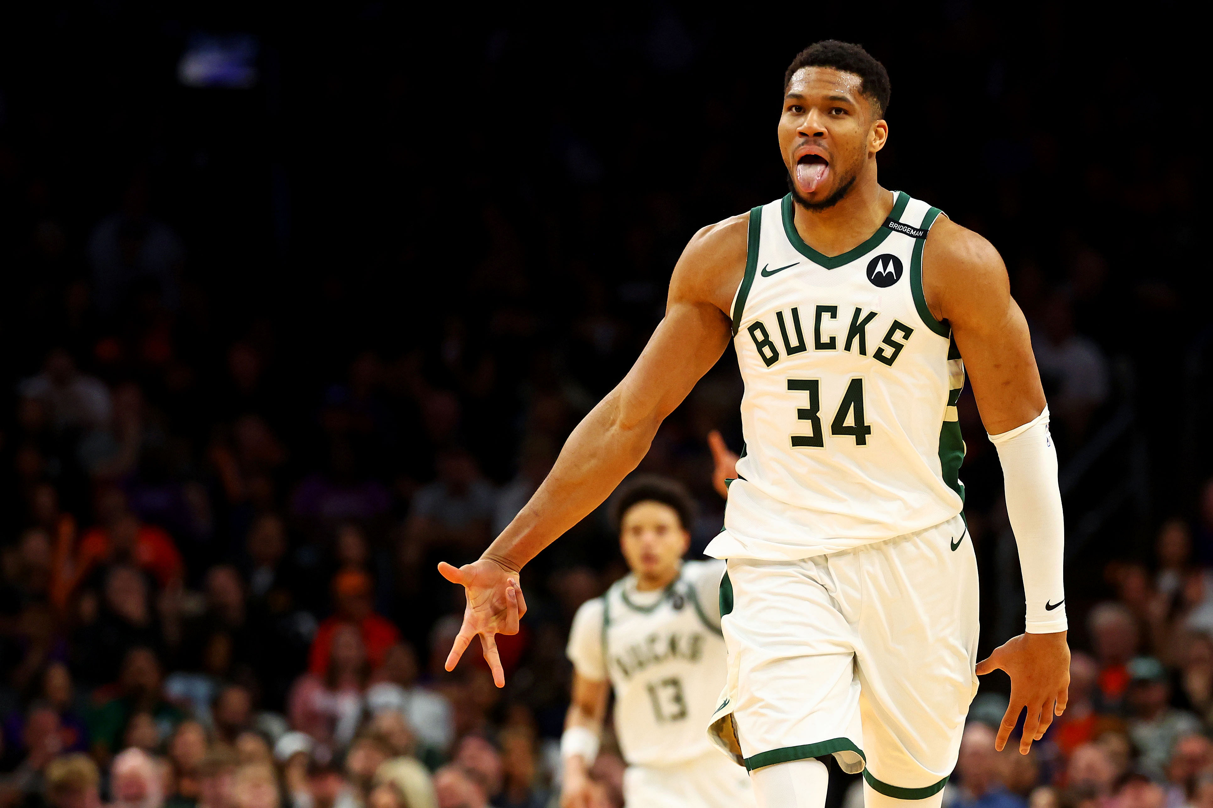 Giannis Antetokounmpo staying in Milwaukee for now. (Photo: IMAGN)